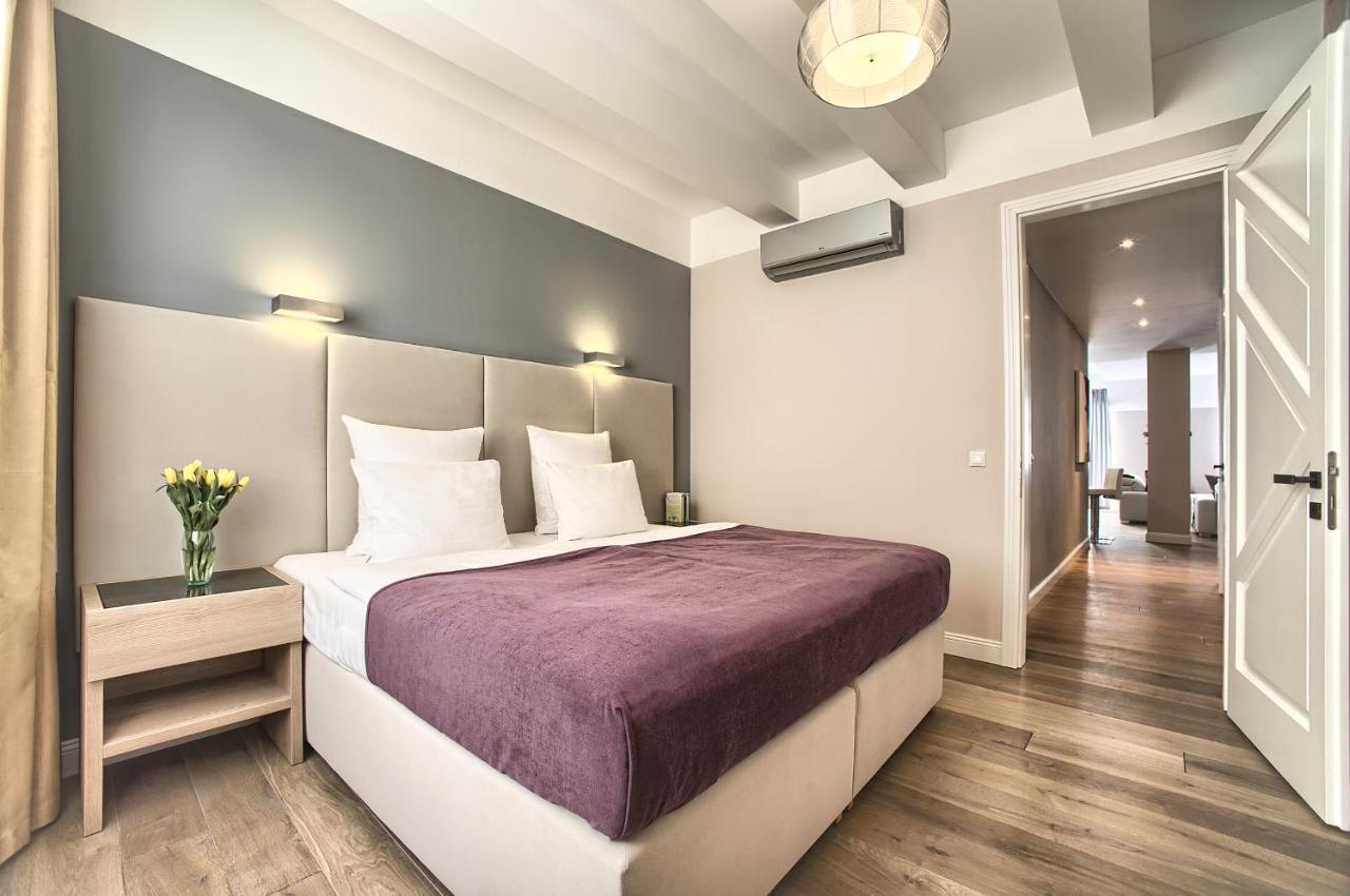 Exclusive 2 Bedroom Apartment Old Town - 2 Baths, Balcony And View - By Prague City Apartments المظهر الخارجي الصورة