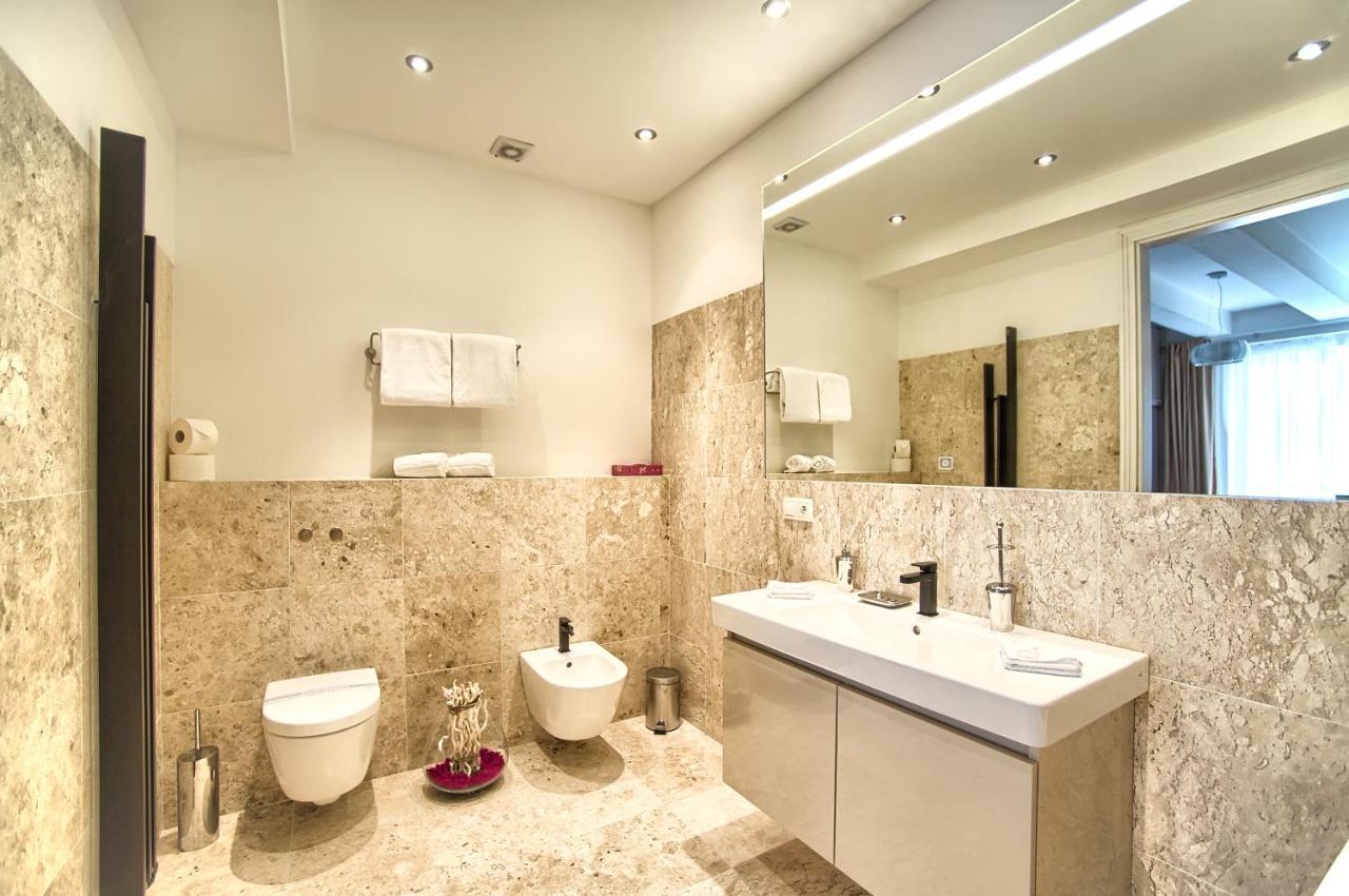Exclusive 2 Bedroom Apartment Old Town - 2 Baths, Balcony And View - By Prague City Apartments المظهر الخارجي الصورة